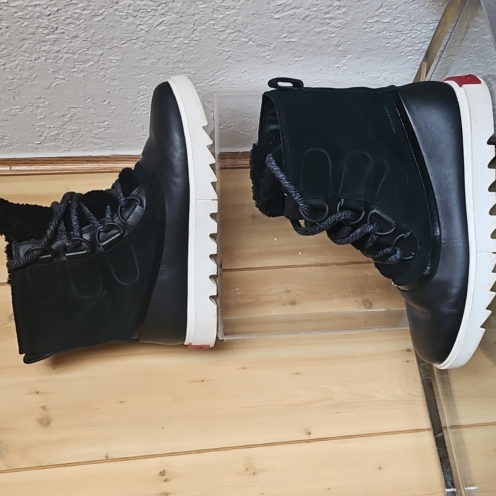 SOREL Joan of Arctic Next Lite Waterproof Wedge Snow Boot (Women) - Size 7 - Picture 3 of 12